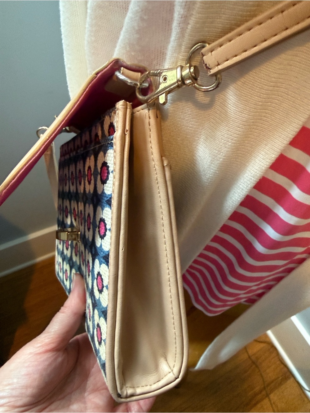 Spartina 449 Blush Pink Floral Linen/canvas fabric Crossbody - Picture 9 of 16